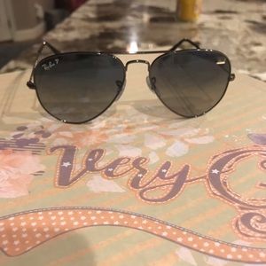 Women’s Rayban Classic Aviator- Polarized